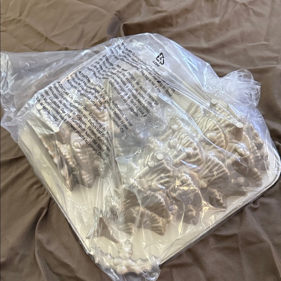 Williams Sonoma Festive Gold Tree Baking Pan - BNWT - Picture 2 of 4